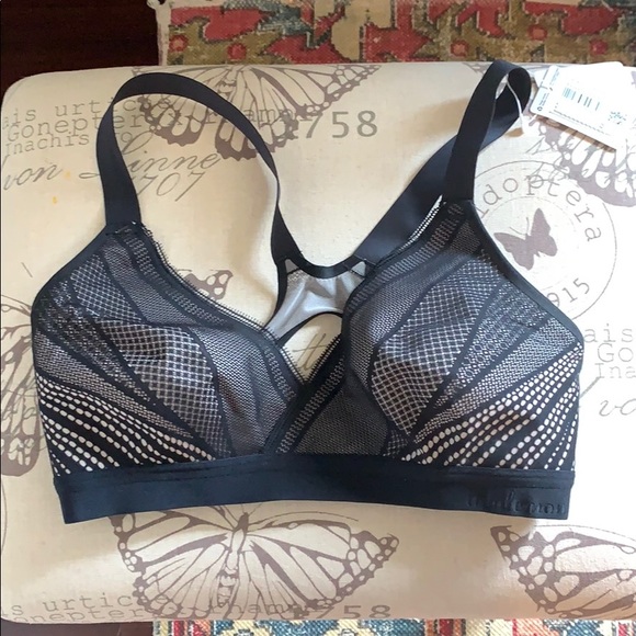 NWT Lululemon Awake to Lace Bra - Picture 1 of 6